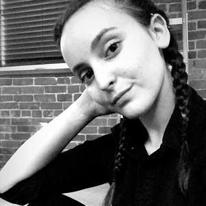 Meet your Posher, Alyssa